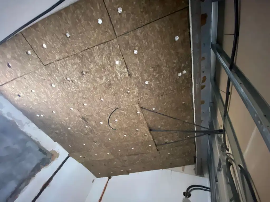 Reforma y adecuacion de edificio para consultorio medico 20