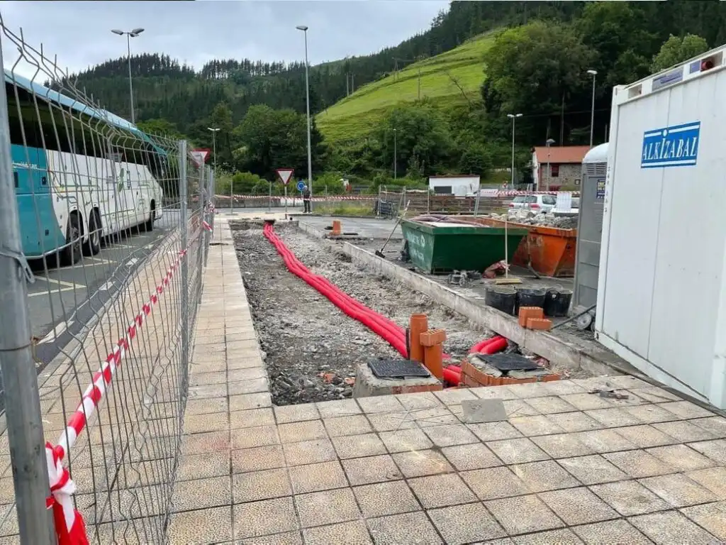 acondicionamiento de estacion de autobuses y banos 5