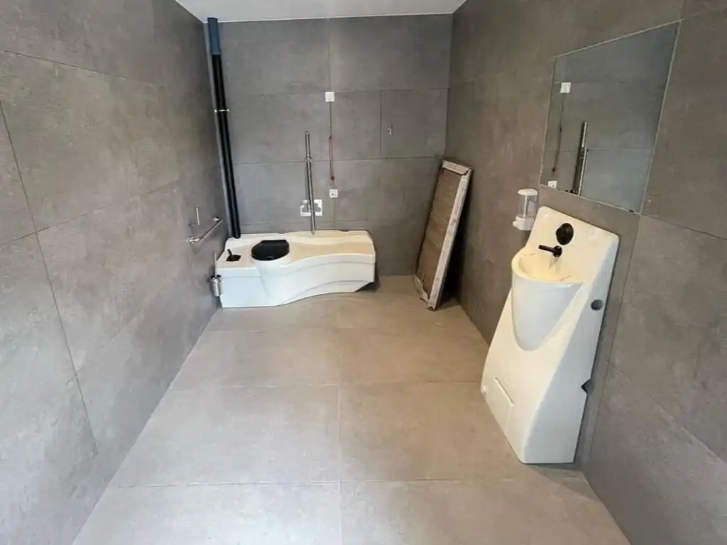 acondicionamiento de estacion de autobuses y banos 7