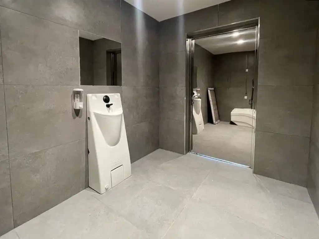 acondicionamiento de estacion de autobuses y banos 8