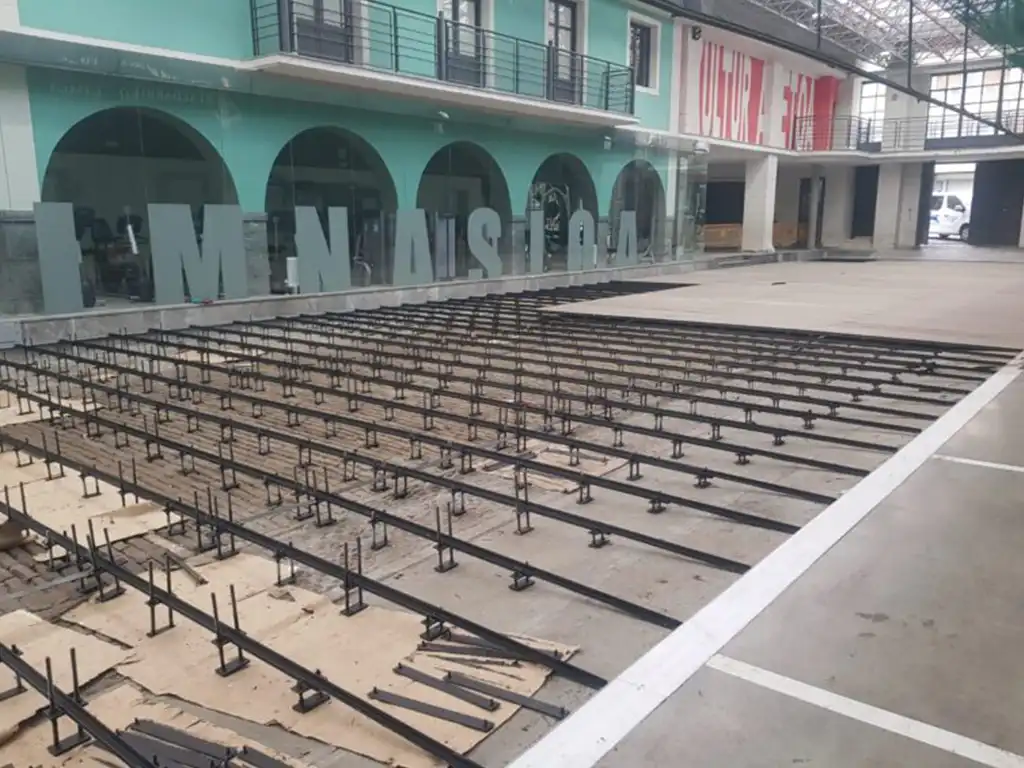 gimnasio y entarimado 3