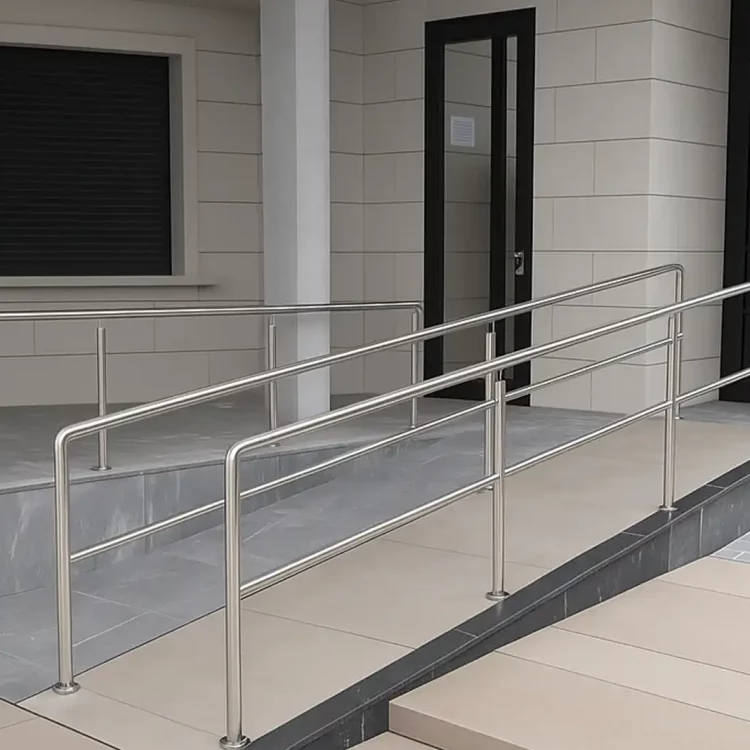 gimnasio y entarimado principal