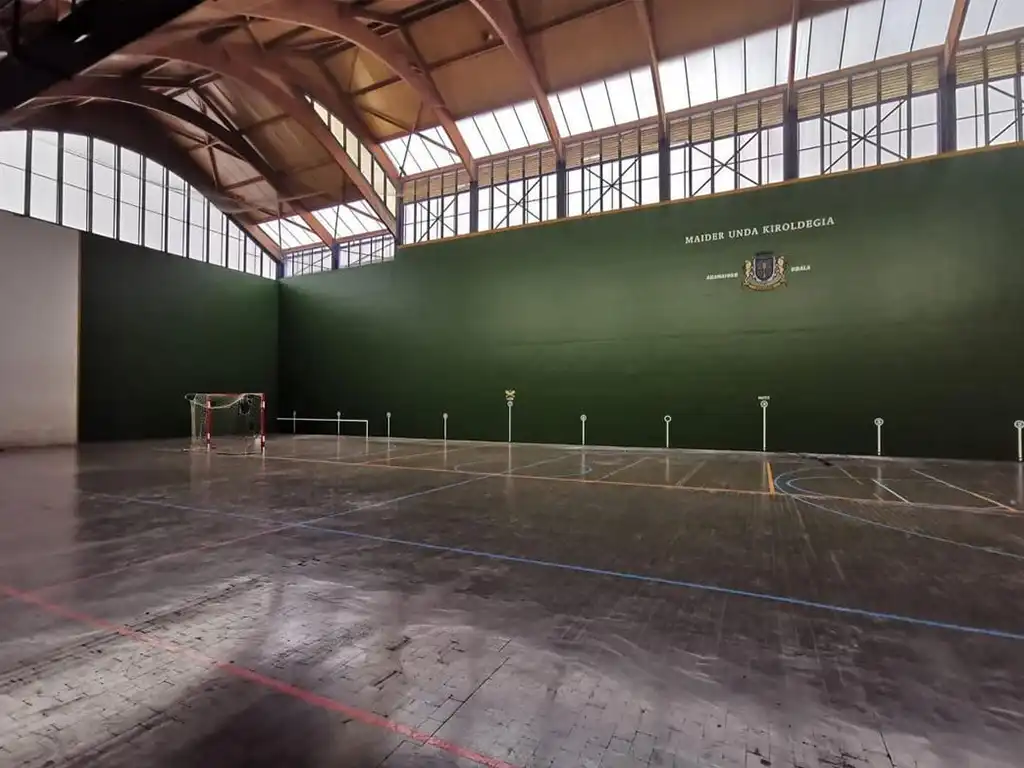 reforma y amplificacion de polideportivo 3