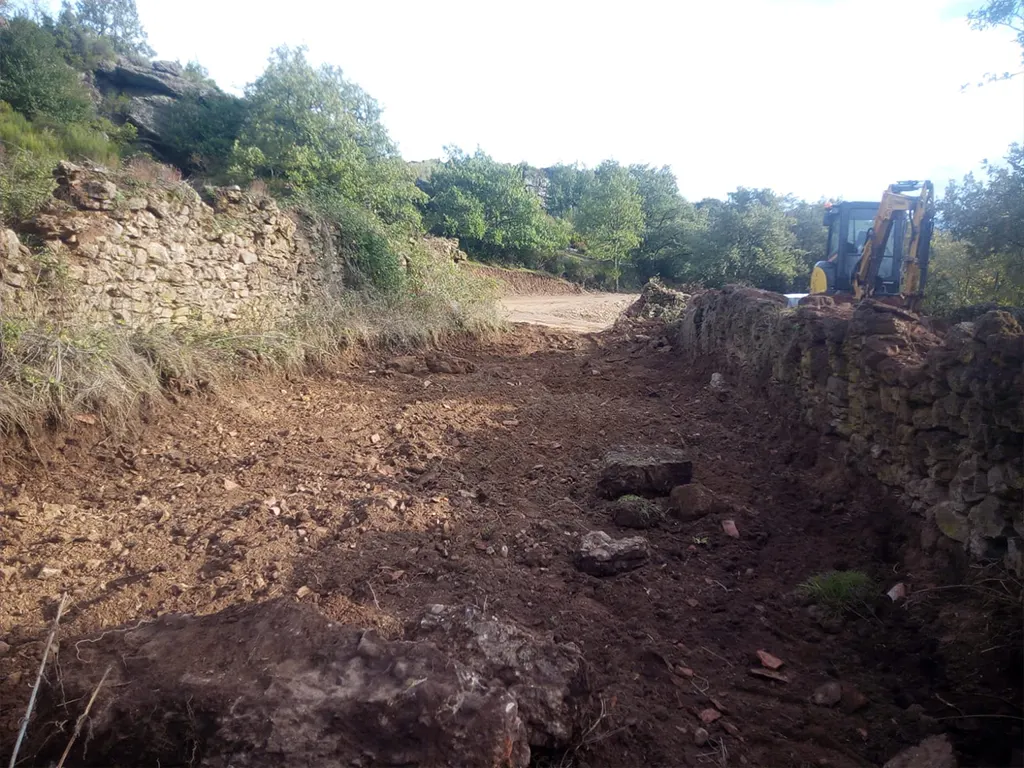 rehabilitacion de caban╠aa ganadera 17