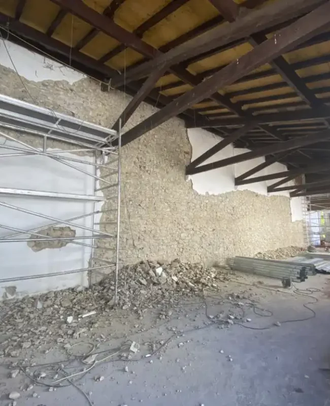 reforma de porche para habilitarlo como comedor 23